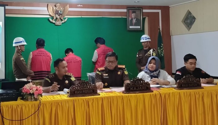 Rugikan Negara Rp279 Juta, Tiga Tersangka Korupsi Proyek Jalan di Kolono Konawe Selatan Resmi Ditahan