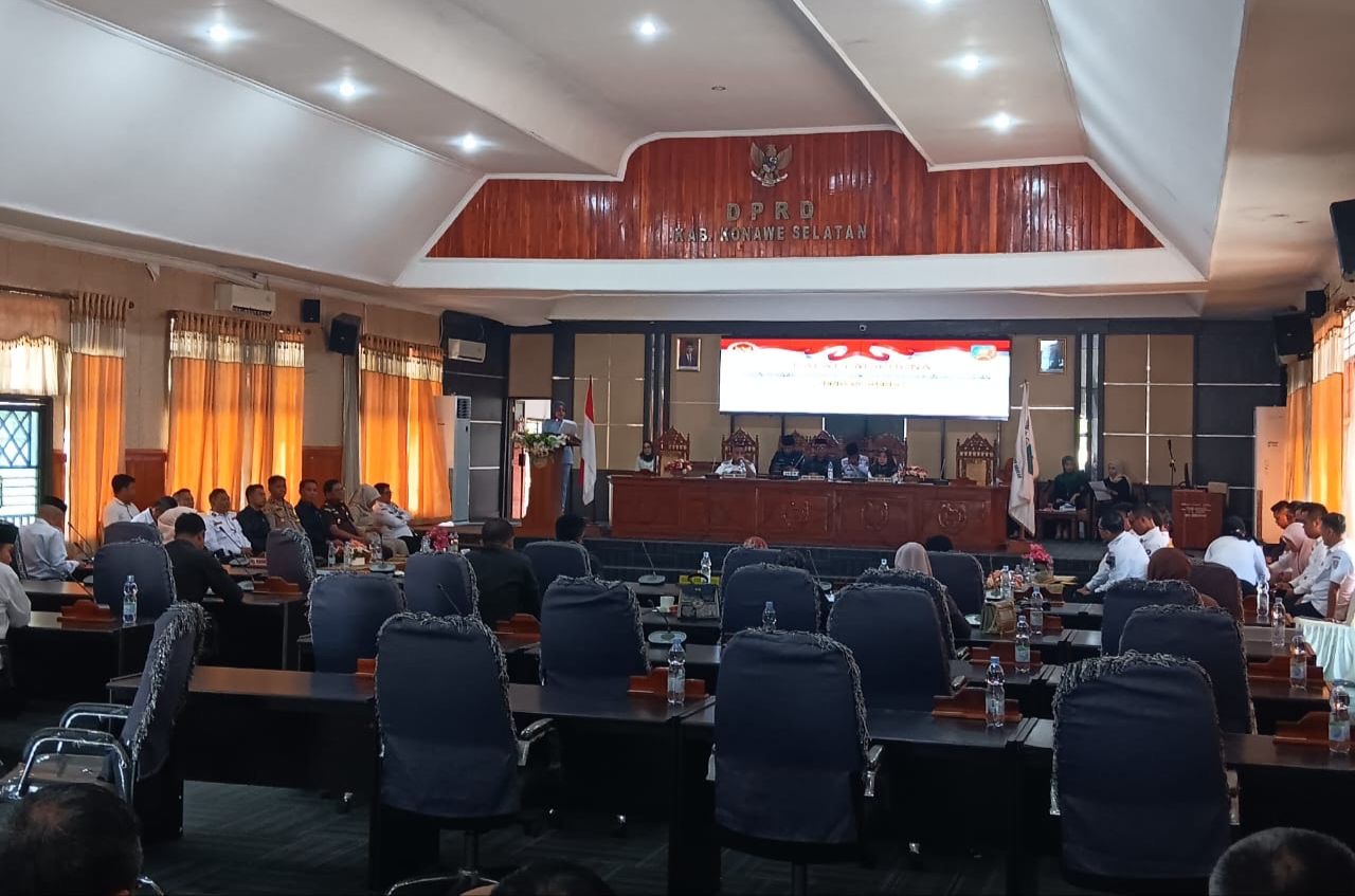 Rapat Paripurna Dewan Perwakilan Rakyat Daerah (DPRD) Kabupaten Konawe Selatan