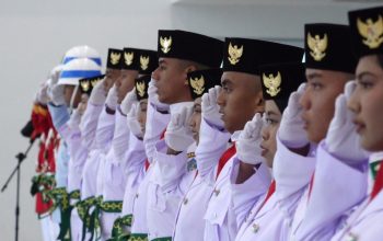 Pengukuhan 43 anggota Paskibraka Kota Kendari 2024