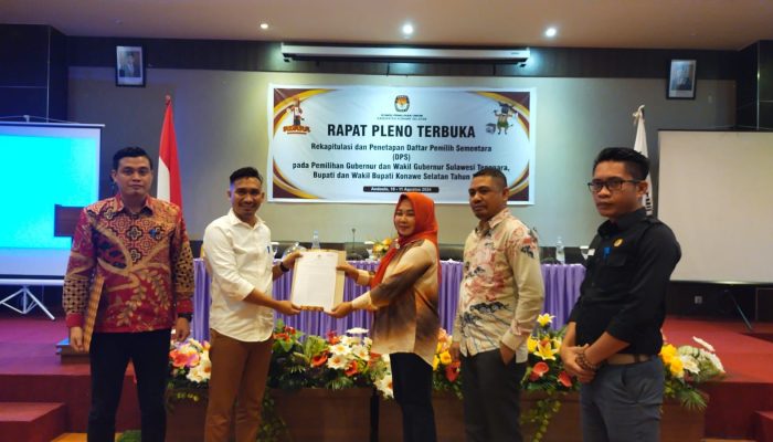 Rapat Pleno KPU Konawe Selatan Tetapkan 223.233 Pemilih Sementara untuk Pilkada 2024