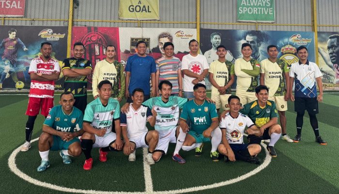 Laga Futsal Persahabatan Kejari dan PWI Konsel Berakhir Imbang