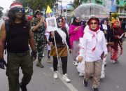Sekretariat DPRD Kota Kendari Meriahkan Karnaval Juang dalam Memperingati HUT ke-79 RI 