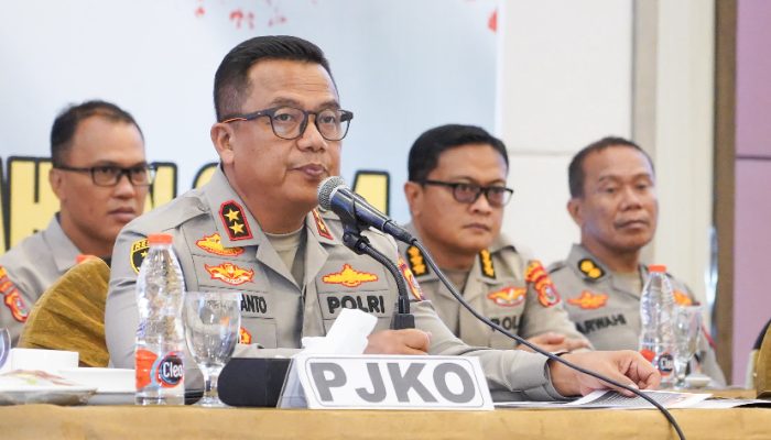 Gelar Tactical Floor Game, Kapolda Sultra Berikan Pengarahan Pengamanan Pilkada Serentak 2024