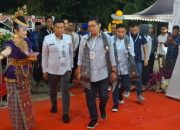Pasangan Razak-Afdhal menjadi Pasangan Terakhir yang mendaftar di KPU Kendari