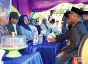 Calon Gubernur Sultra Tina Nur Alam Diterima Secara Adat di Pulau Wawonii