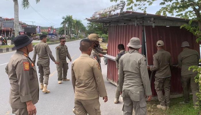 Intensifkan Patroli, Satpol PP Kendari Tindak PKL yang Langgar Perda