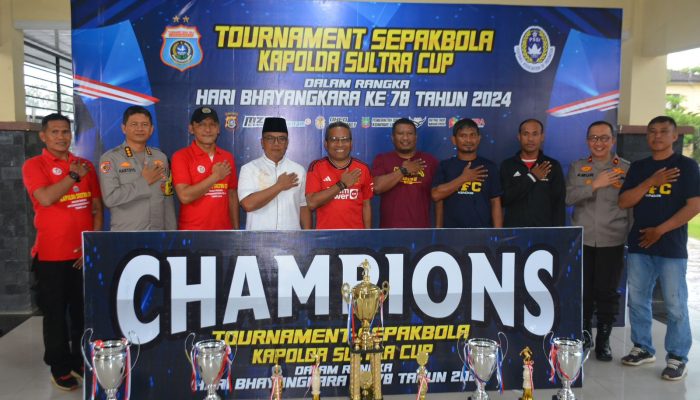 Irjen Pol Dwi Irianto Tutup Turnamen Sepak Bola Kapolda Sultra Cup 2024