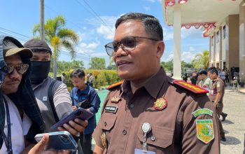 Kepala Kejaksaan Negeri (Kejari) Konsel, Ujang Sutisna