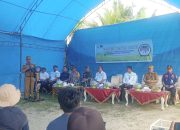 Sekda Kota Kendari Lakukan Panen Raya Padi di Persawahan Amohalo