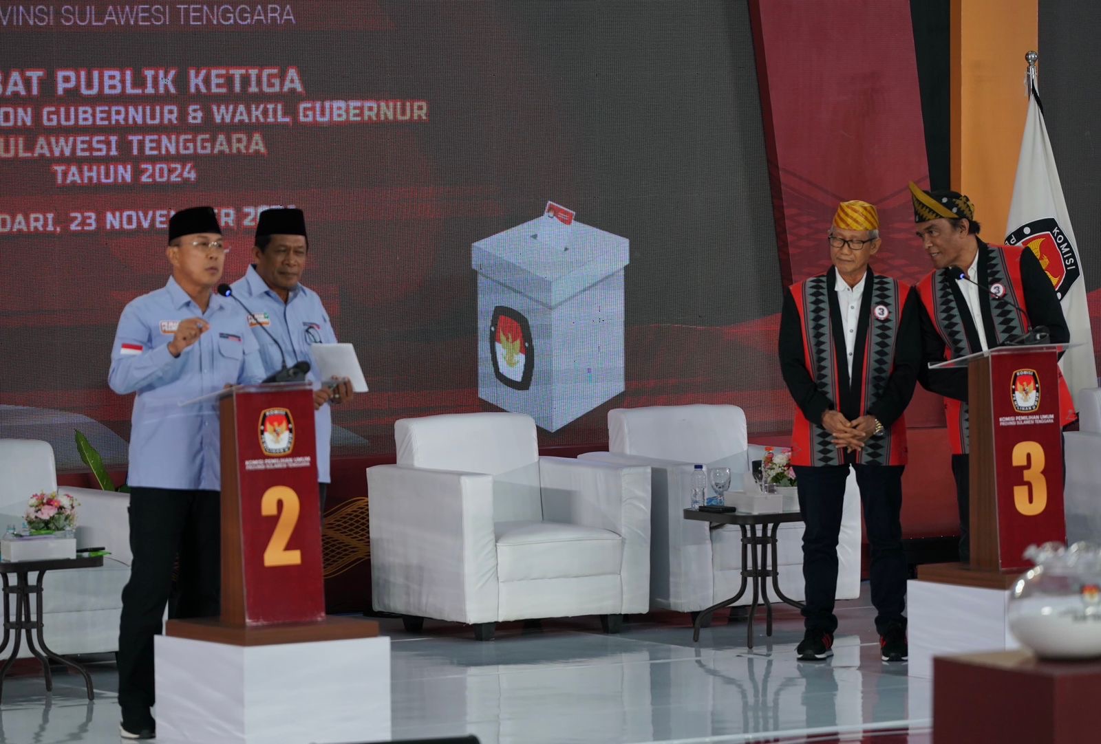 Paslon ASR-Hugua dalam Debat Publik ketiga Pemilihan Gubernur Sultra