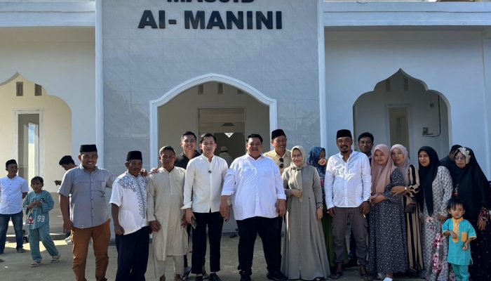 Cawali Kendari Yudhianto Mahardika Resmikan Masjid Al-Manini di Baruga