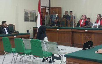 Sidang kasus pembunuhan berencana dengan terdakwa Novi Damayanti