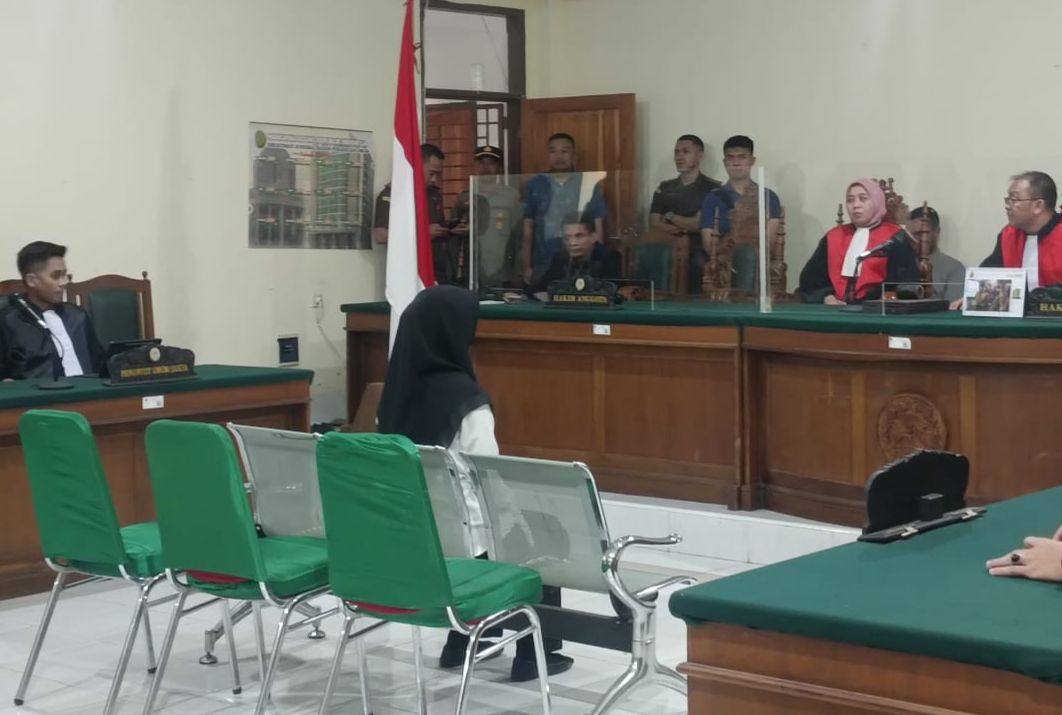 Sidang kasus pembunuhan berencana dengan terdakwa Novi Damayanti