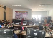 Rapat Dengar Pendapat yang digelar di ruang rapat Komisi II DPRD Kota Kendari