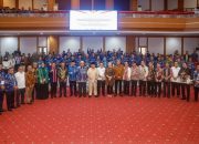 Serahkan DIPA dan TKDD 2025 serta Tutup PKN Tingkat II, Pj Gubernur Sultra: Beri Pengabdian Terbaik Untuk Sultra