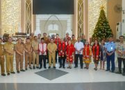 Tinjau Gereja di Kendari Sultra, Pj Gubernur Sultra : Selamat Memperingati Hari Kelahiran Yesus Kristus