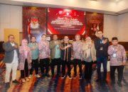 Tinjau Rapat Pleno Pilkada 2024, Pj Gubernur Sultra Apresiasi KPU, Bawaslu dan Aparat Telah Jalankan Tugas dengan Baik