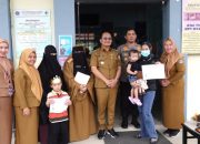 Pj Wali Kota bersama Kapolresta Kendari Kunjungi Pelaksanaan Pemeriksaan Kesehatan Gratis di Puskesmas Puuwatu