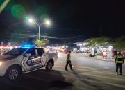 Jaga Keamanan dan Ketenangan Warga di Bulan Puasa, Polisi Patroli Malam di Seputaran Kota Kendari