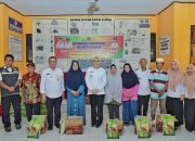Peduli Korban Terdampak Banjir di Tiga Kelurahan, Wali Kota Kendari Serahkan Bantuan