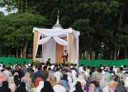 Polda Sultra Gelar Sholat Idul Fitri di Lapangan Apel Presisi