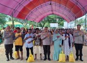 Kapolda Sultra Hadiri Giat Pasar Murah yang Digelar Polsek Lantari Jaya