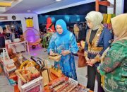 Kunjungi Stand Pameran Pemkot Kendari di Expo Harmoni Sultra, Begini Tanggapan Wali Kota