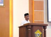 Resmi Dilepas Wagub Sultra, Kakanwil Kemenag Sultra Ingatkan PPIH Sultra Jaga Kekompakan dan Maksimal Layani Jemaah