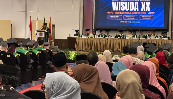 Wisuda 257 Mahasiswa Lulusan 2025, STIE Enam-Enam Kendari Target Capai Akreditasi “Unggul”
