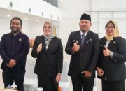 Ketua DPRD Kota Kendari Hadiri Pelantikan 25 Pejabat Eselon II Lingkup Pemkot Kendari 