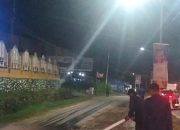 Respons Cepat Layanan 112, Damkar Bersihkan Tumpahan Solar di Depan Pengadilan Tinggi Kendari