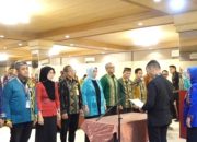 Sekda Kota Kendari Kukuhkan Tim Satgas Pengentasan Anak Tidak Sekolah Tahun 2025