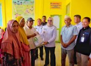 Wali Kota Kendari Serahkan Bantuan Pangan Cadangan Beras Pemerintah kepada 2.295 KPM di Kecamatan Kendari