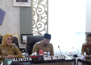 Evaluasi Proyeksi Pendapatan dan Belanja 2025, Wali Kota Kendari Minta OPD Tentukan Program Prioritas 