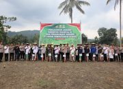 Polres Kolaka Gelar Penanaman Jagung Kuartal III secara Serentak di Desa Ulubaula