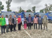 Wali Kota Kendari Serahkan Enam Truk Pengangkut Sampah ke DLHK