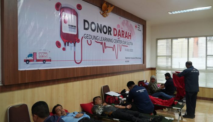 Komitmen Tunaikan Program K3, OJK Sultra Gandeng PMI Gelar Donor Darah