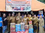 Ringankan Beban Warga Terdampak Banjir di Sungai Wanggu, Diskominfo Kota Kendari Salurkan Bantuan 