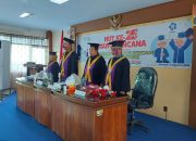 38 Siswa Lansia di Kota Kendari Diwisuda