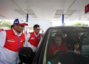 Pertamina Patra Niaga Sulawesi Rayakan Kemerdekaan Bersama Pelanggan di SPBU