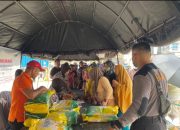 Antusias Masyarakat Kota Kendari, Padati Lokasi Pasar Murah Polresta Kendari