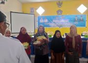 Pemkot Kendari Intervensi Keluarga Beresiko Stunting Melalui Pemberian Asupan Gizi Olahan Ikan