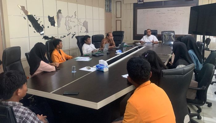 UHO Kendari Kirim 15 Mahasiswa KKN Tematik ke Tobimeita Nambo, Fokus Pemberdayaan Peternak