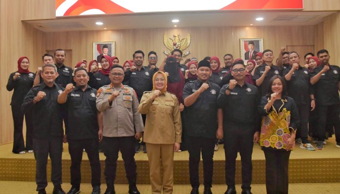 Tripelka Periode 2025 - 2027 Resmi Dilantik, Siap Majukan Kuliner Kendari