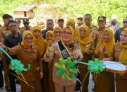 Bunda PAUD Kota Kendari Resmikan TK Negeri 10 Kendari di Kelurahan Purirano