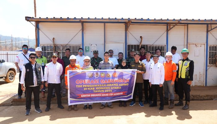 Imigrasi Kendari Periksa Dokumen Keimigrasian 55 TKA PT Stargate Pasific Resources Konut, Tak Temukan Pelanggaran