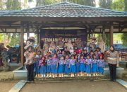 Subdit Kamsel Ditlantas Polda Sultra Edukasi Tertib Lalu Lintas Siswa TK Wulele Sanggula II UHO di Taman Lalu Lintas