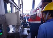 Direksi Pertamina Patra Niaga Tinjau Kesiapan Sarfas Lewat Program “Pantau Bareng SPBU” di Makassar