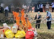 Masuk Tanpa Dokumen, 34 Kg Daging Sapi Ilegal Dimusnahkan Barantin Sultra