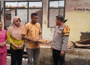 Wakapolresta Kendari Bersama Bhayangkari Salurkan Bantuan Dana ke Personel Terdampak Kebakaran